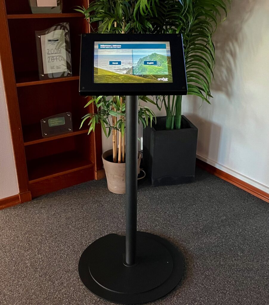 Surface med gulvstativ - sort
